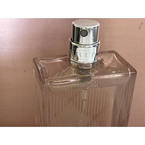 Burberry Brit Sheer for Her EDT spray 30ml/1.0 fl. oz. no box no lid - Picture 2 of 8